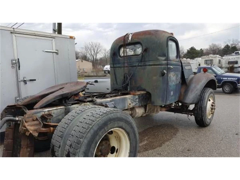 1947 GMC New Design - Image 8 of 8