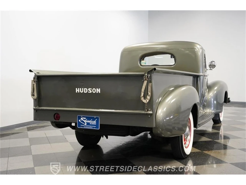 1947 Hudson Commodore - Image 9 of 31