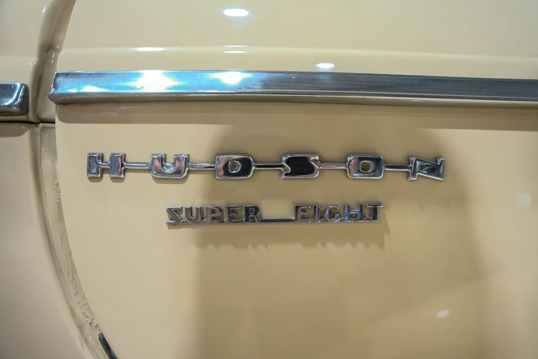 1947 Hudson Commodore - Image 25 of 31