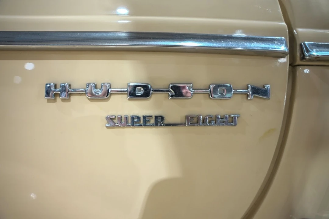 1947 Hudson Commodore - Image 22 of 31