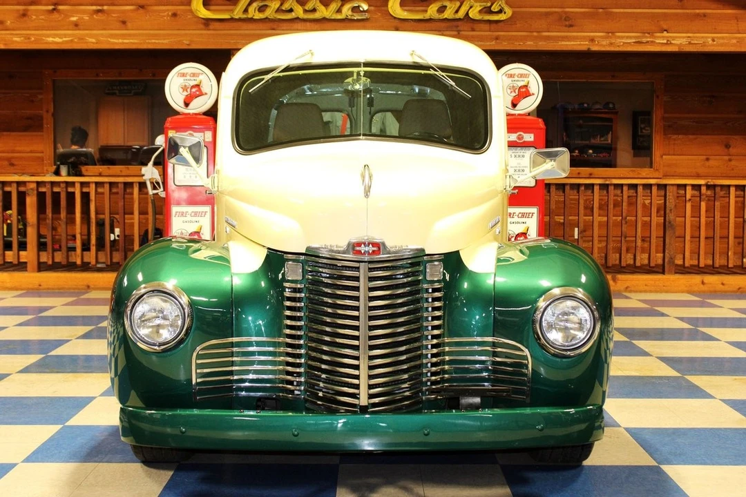 1947 International - Image 11 of 12