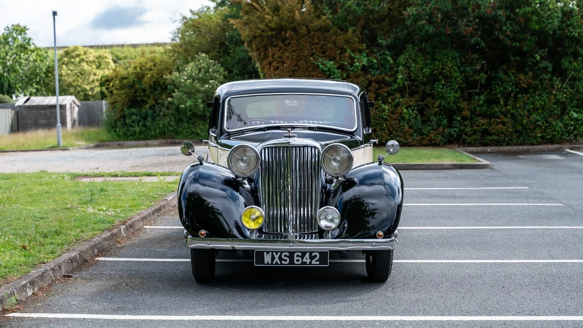 1947 Jaguar Mark IV - Image 2 of 30