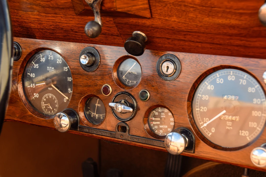 1947 Jaguar Mark IV - Image 4 of 12