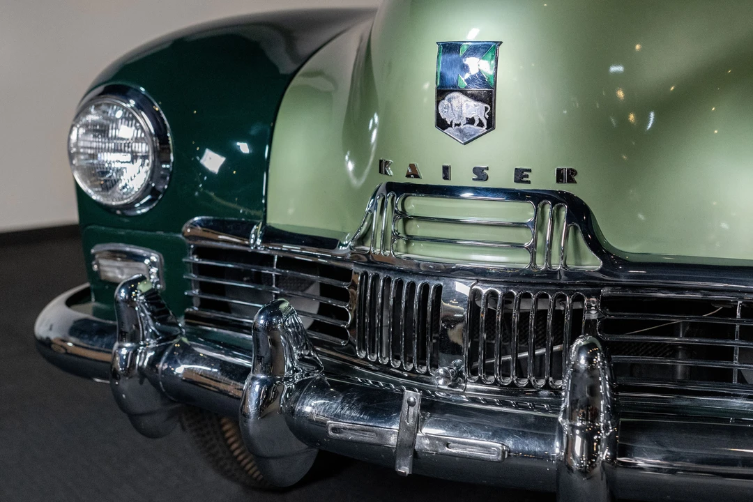 1947 Kaiser - Image 4 of 25