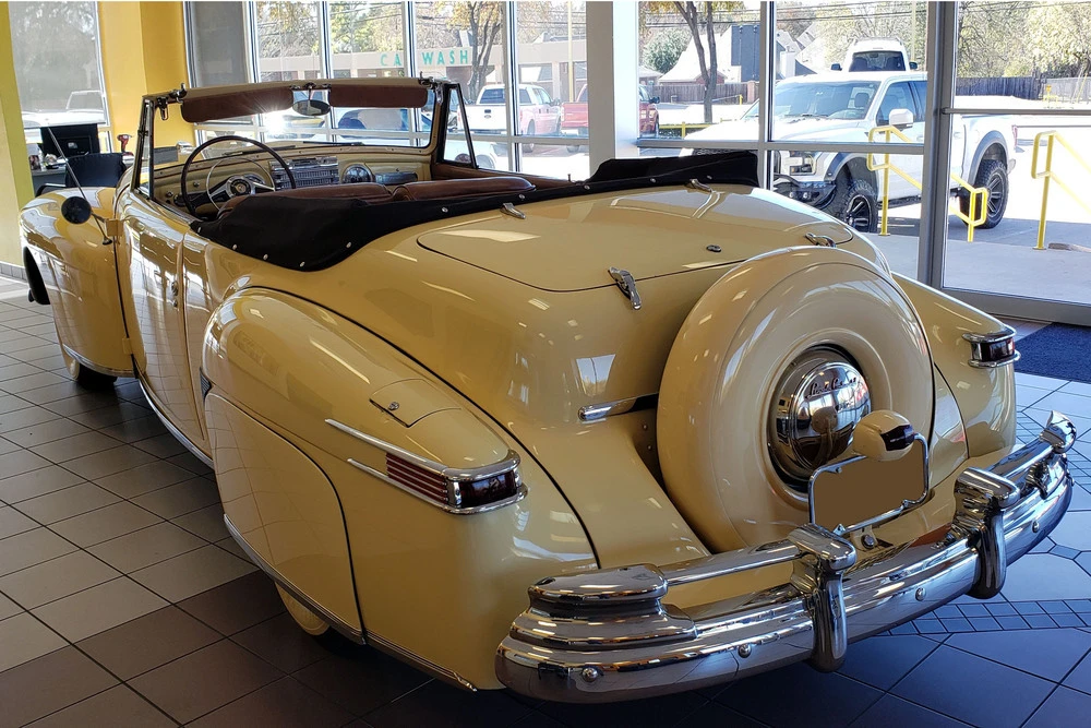 1947 Lincoln Continental 1st Gen - Image 4 of 4