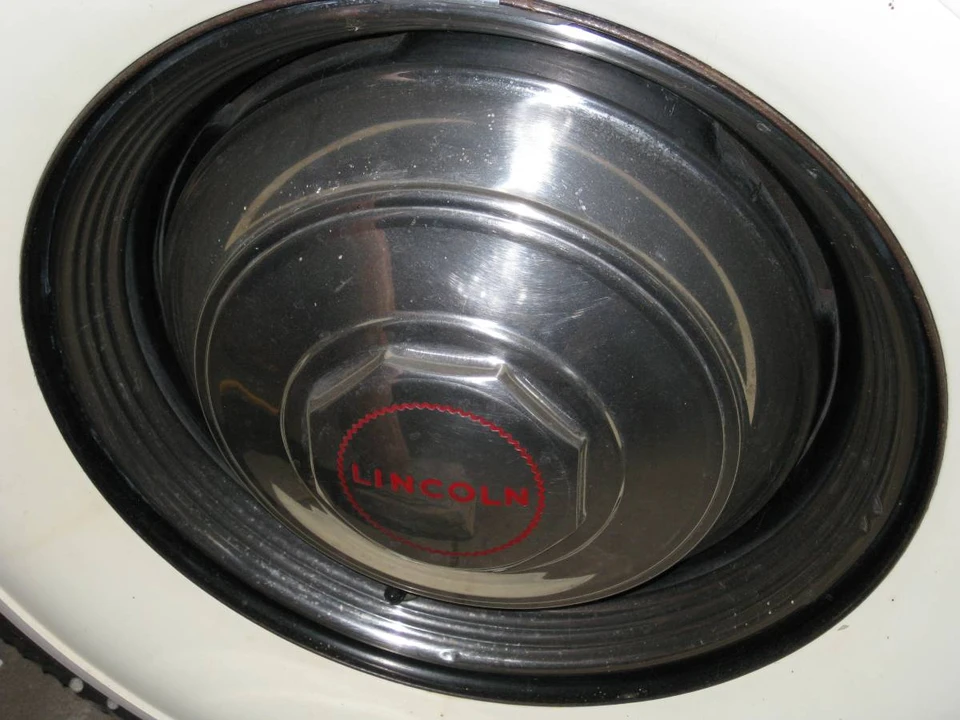 1947 Lincoln Continental 1st Gen - Image 16 of 20