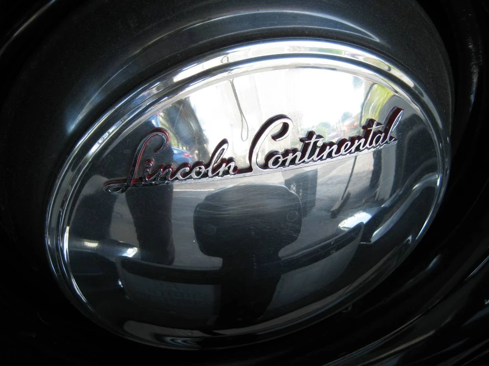 1947 Lincoln Continental 1st Gen - Image 18 of 20