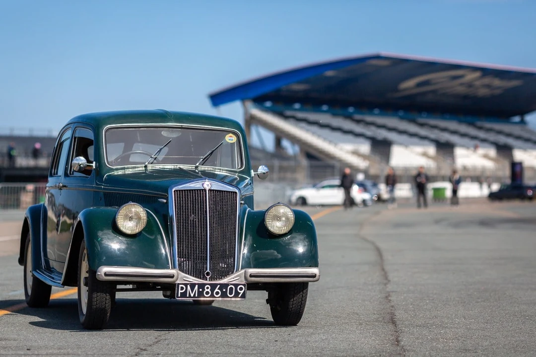1947 Lancia - Image 3 of 30
