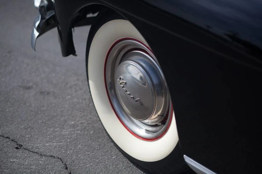 1947 Lincoln Continental 1st Gen - Image 10 of 12