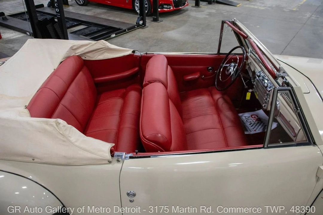 1947 Lincoln Continental 1st Gen - Image 15 of 31
