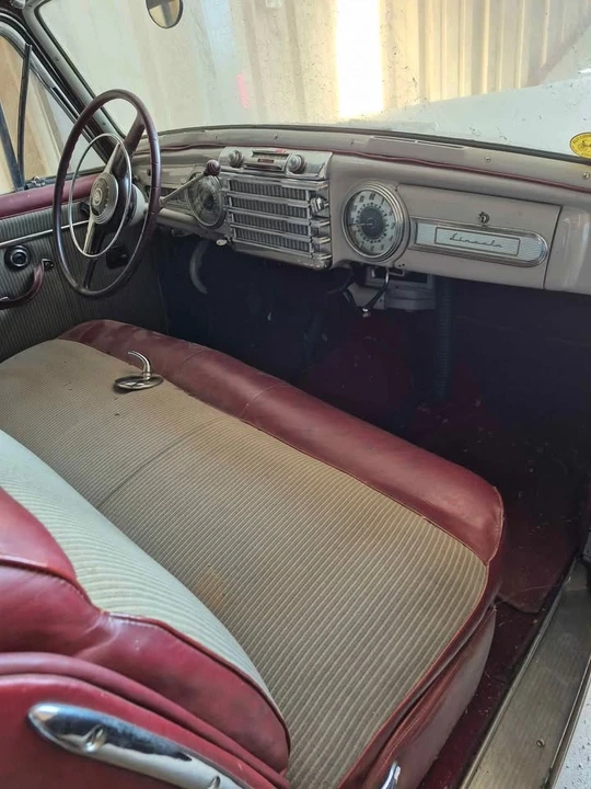 1947 Lincoln Continental 1st Gen - Image 4 of 5