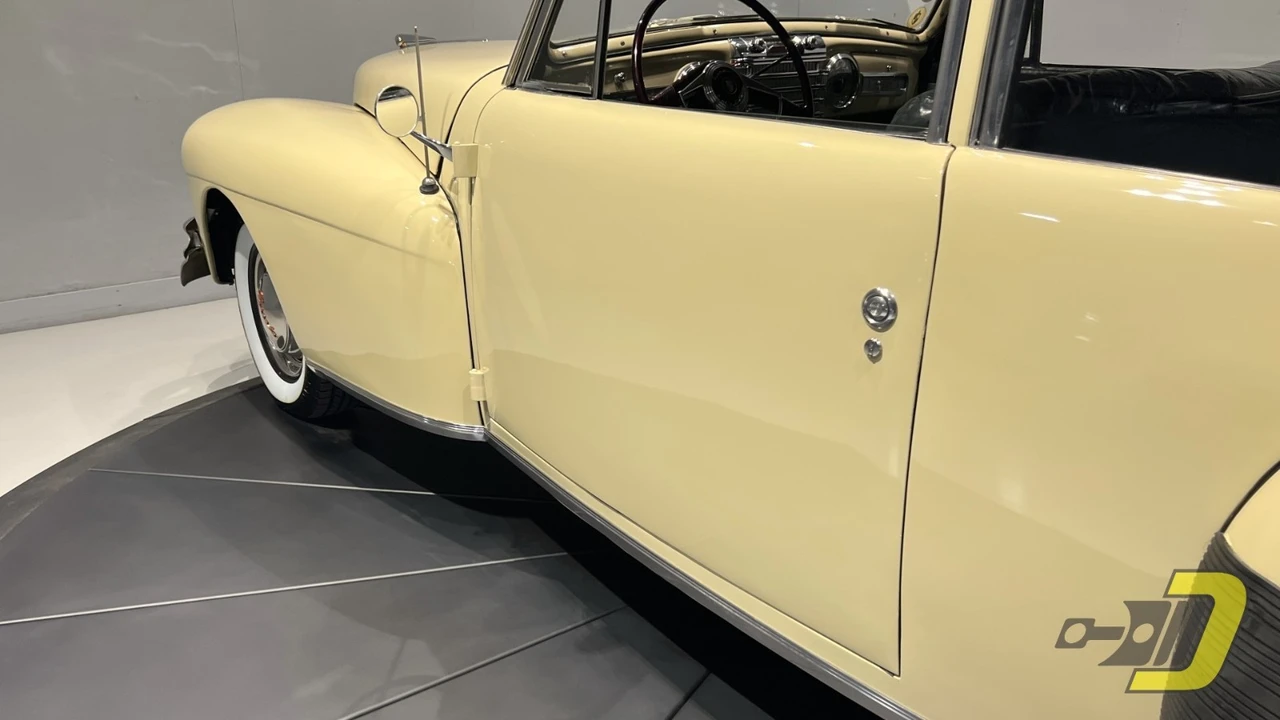 1947 Lincoln Continental 1st Gen - Image 6 of 20