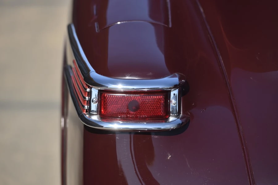 1947 Lincoln Continental 1st Gen - Image 11 of 31