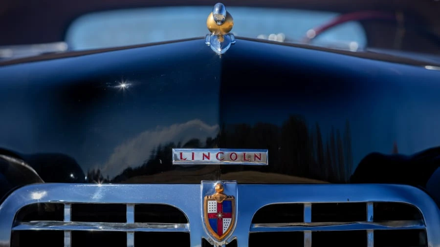 1947 Lincoln Continental 1st Gen - Image 11 of 15