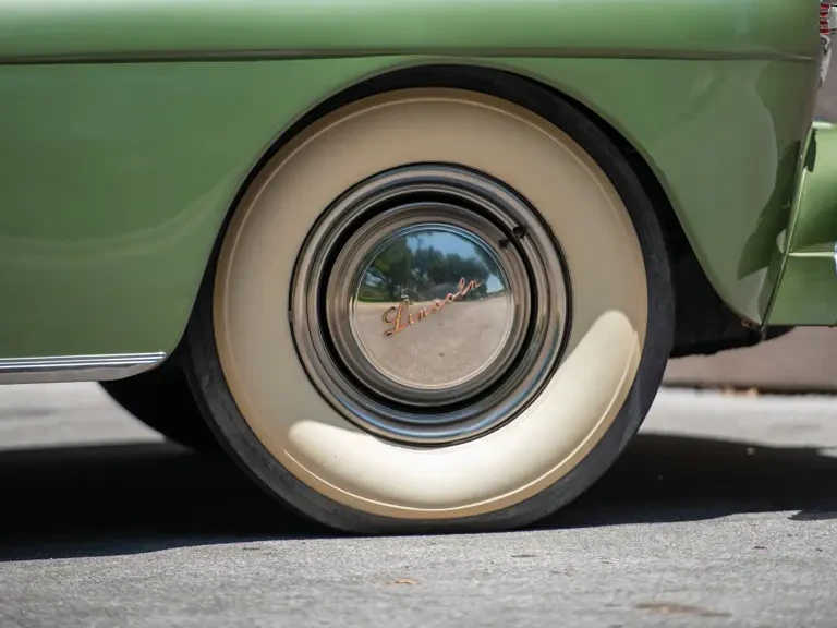 1947 Lincoln Continental 1st Gen - Image 11 of 24