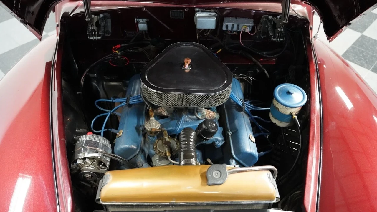 1947 Lincoln Continental 1st Gen - Image 4 of 12