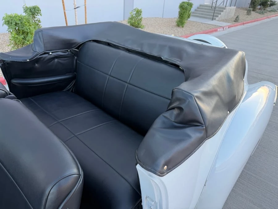 1947 Lincoln Continental 1st Gen - Image 9 of 14