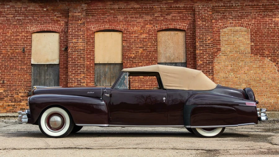 1947 Lincoln Continental 1st Gen - Image 2 of 16