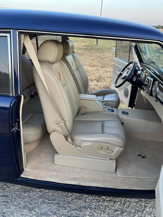 1947 Lincoln Continental 1st Gen - Image 27 of 31