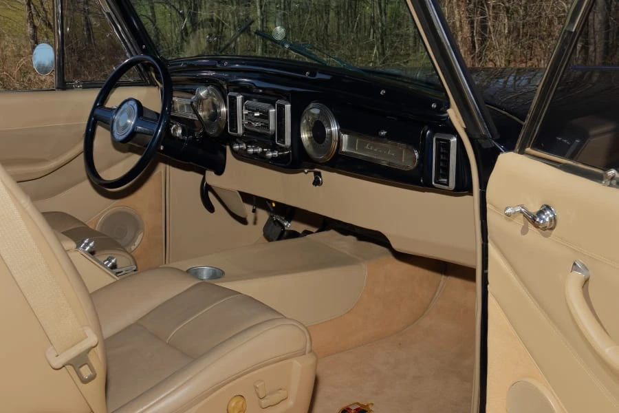 1947 Lincoln Continental 1st Gen - Image 17 of 31
