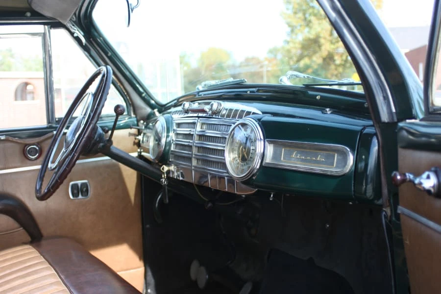 1947 Lincoln Continental 1st Gen - Image 5 of 9