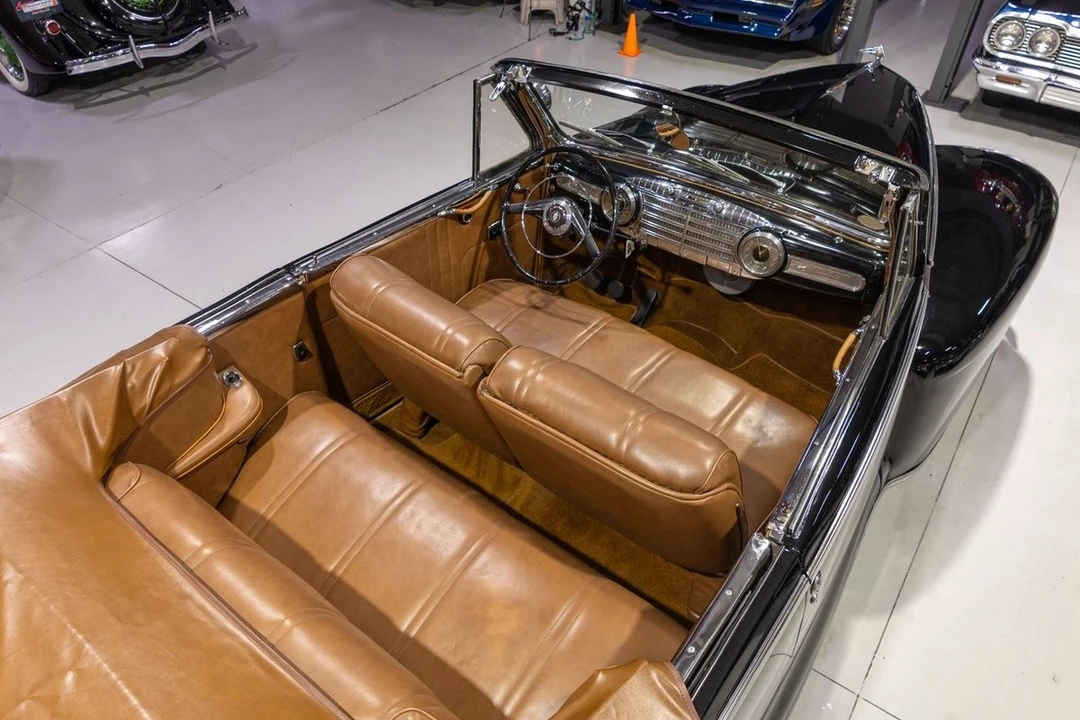 1947 Lincoln Zephyr - Image 3 of 31