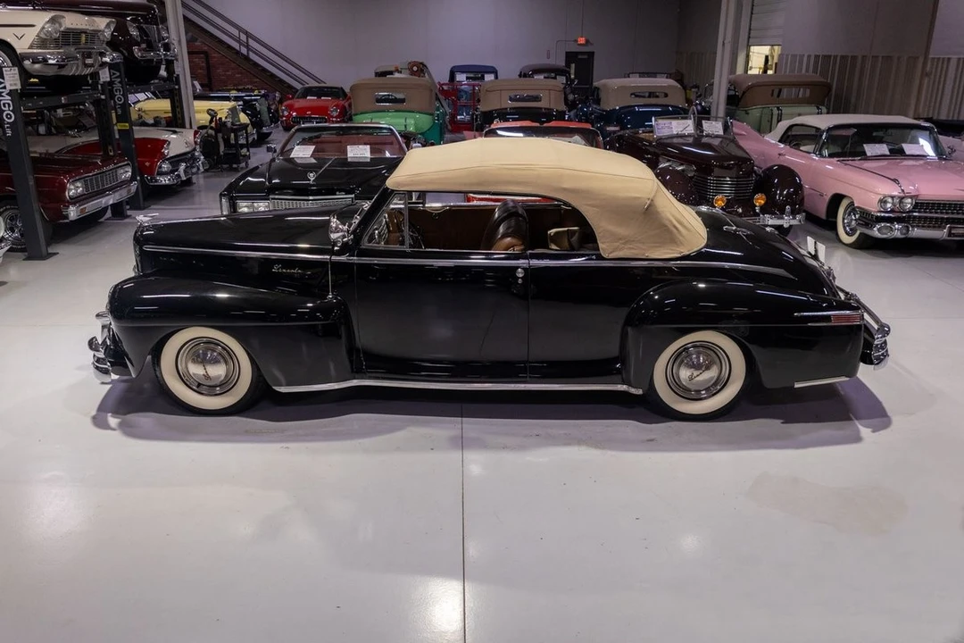 1947 Lincoln Zephyr - Image 24 of 31