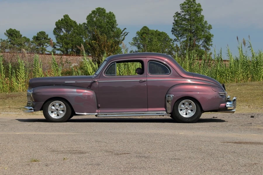 1947 Mercury Eight - Image 2 of 31