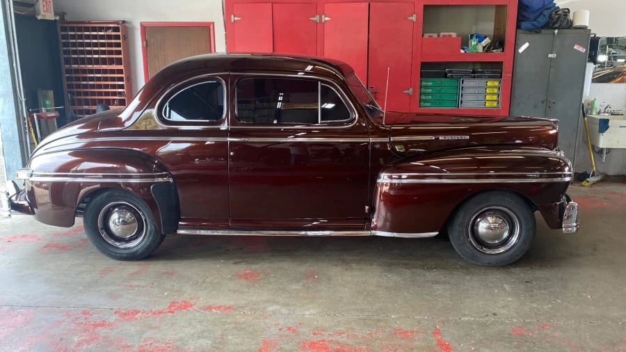 1947 Mercury Eight - Image 2 of 26