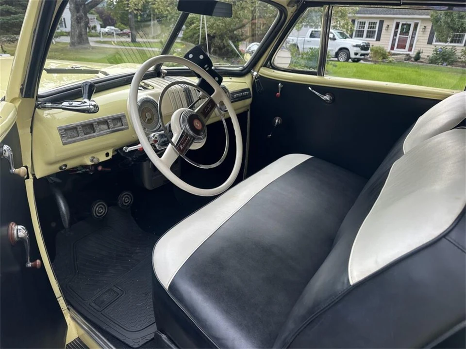1947 Mercury Eight - Image 17 of 19