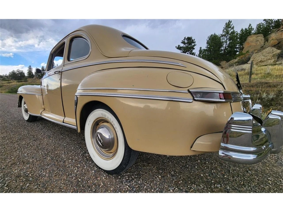 1947 Mercury Eight - Image 12 of 31