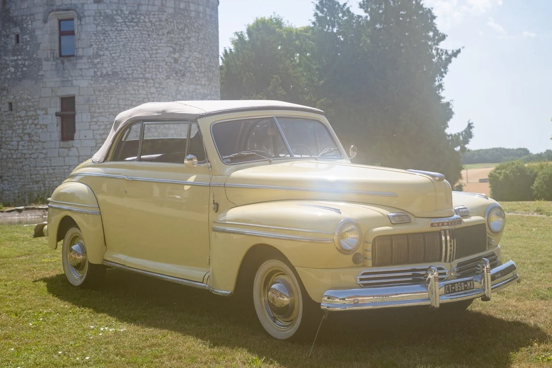 1947 Mercury Eight - Image 3 of 30