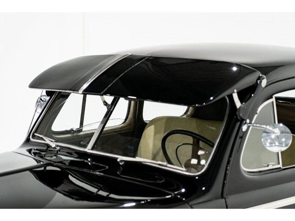 1947 Mercury Eight - Image 5 of 31