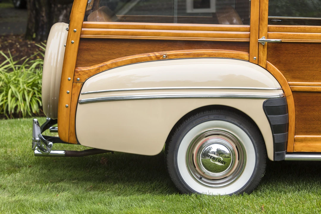 1947 Mercury Eight - Image 5 of 31