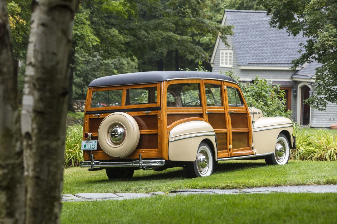 1947 Mercury Eight - Image 3 of 31