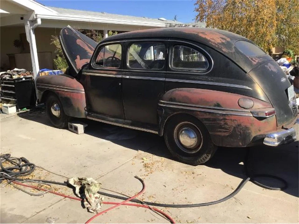 1947 Mercury Eight - Image 4 of 6