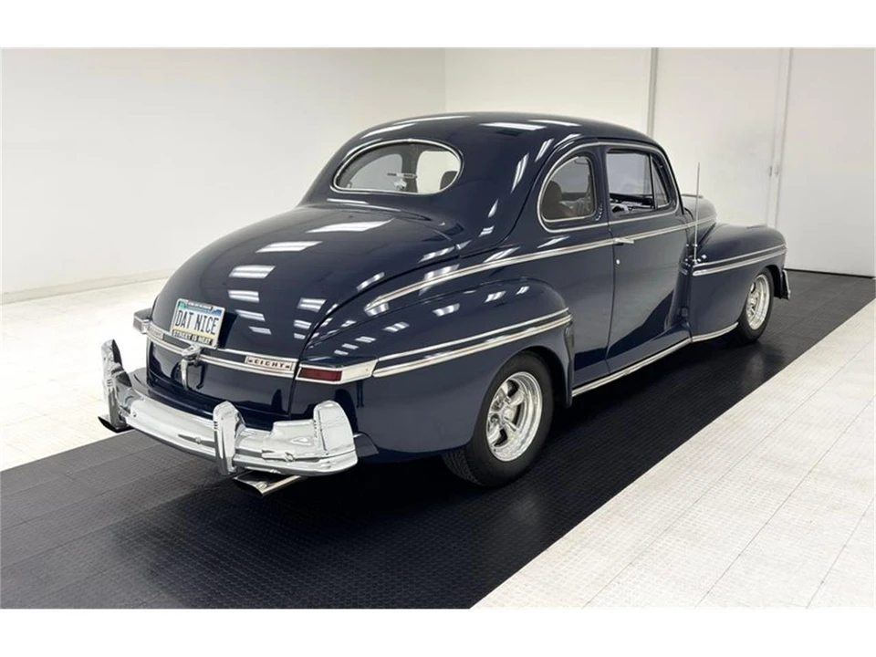 1947 Mercury Eight - Image 5 of 31