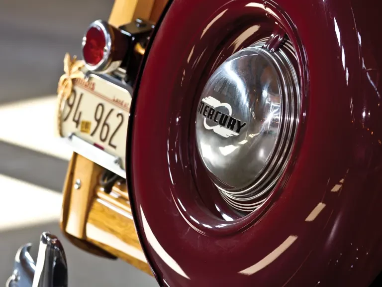 1947 Mercury Eight - Image 16 of 16