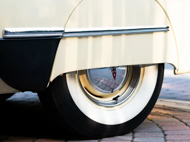 1947 Oldsmobile 98 - Image 20 of 31