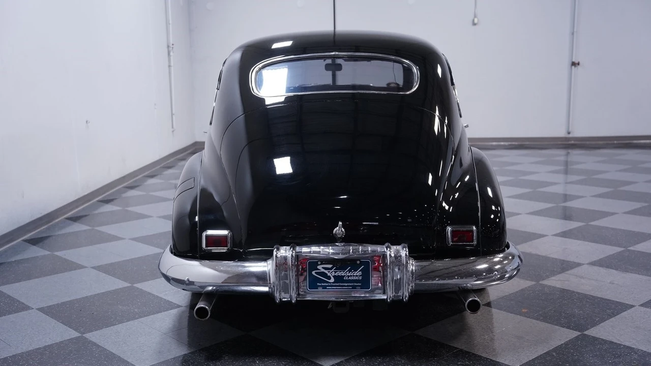 1947 Oldsmobile 88 - Image 10 of 21
