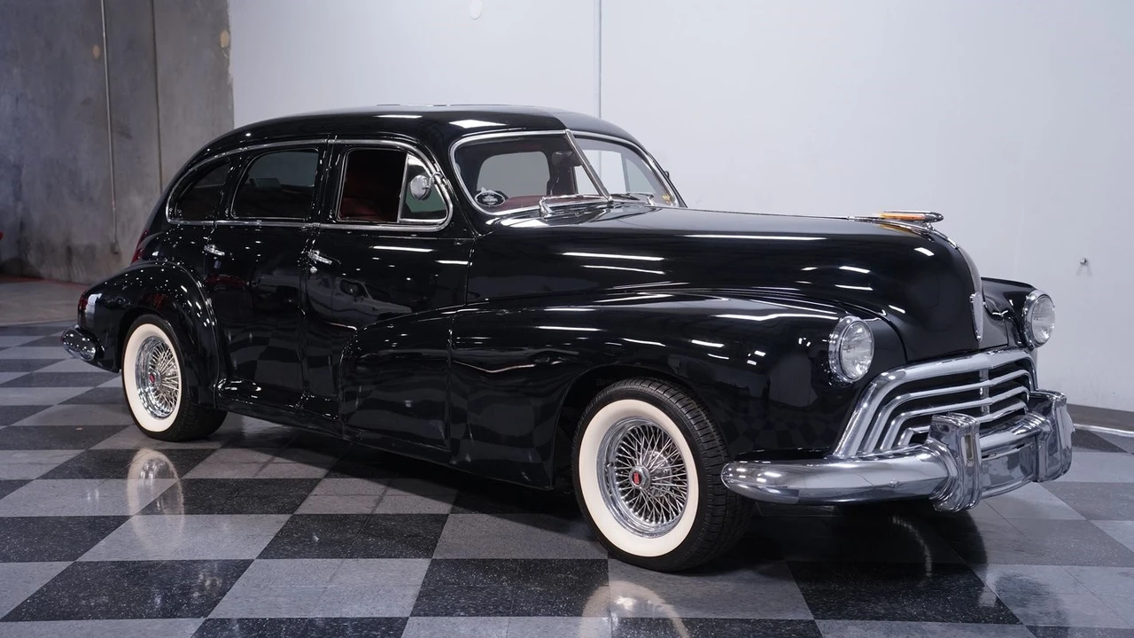 1947 Oldsmobile 88 - Image 14 of 21