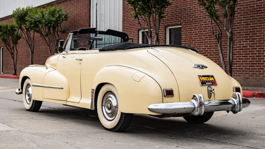 1947 Oldsmobile 98 - Image 10 of 31