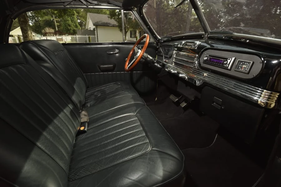 1947 Oldsmobile - Image 21 of 28