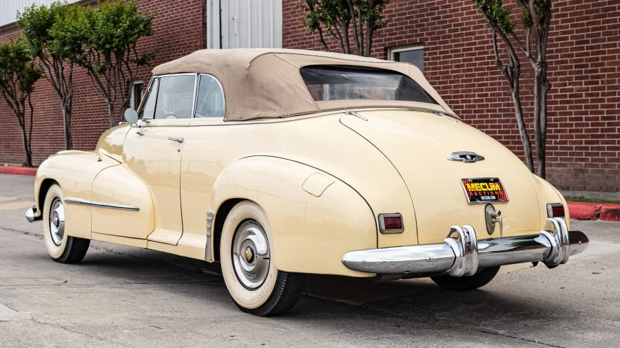 1947 Oldsmobile 98 - Image 11 of 31
