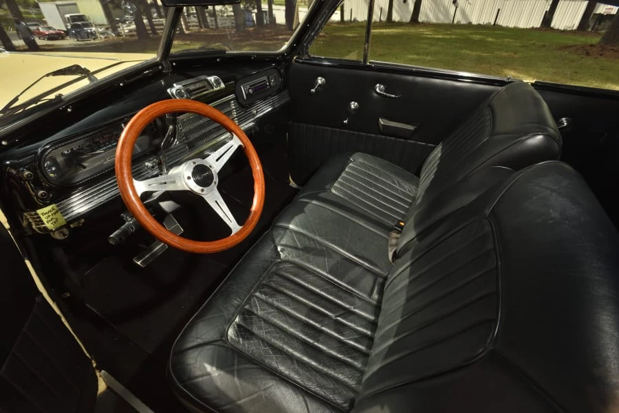 1947 Oldsmobile - Image 19 of 28