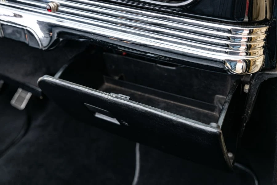 1947 Oldsmobile 98 - Image 28 of 31