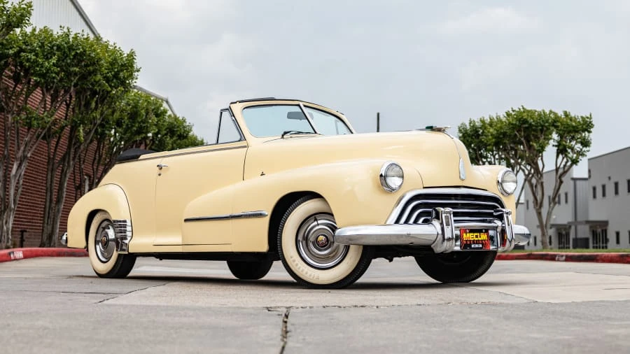 1947 Oldsmobile 98 - Image 13 of 31