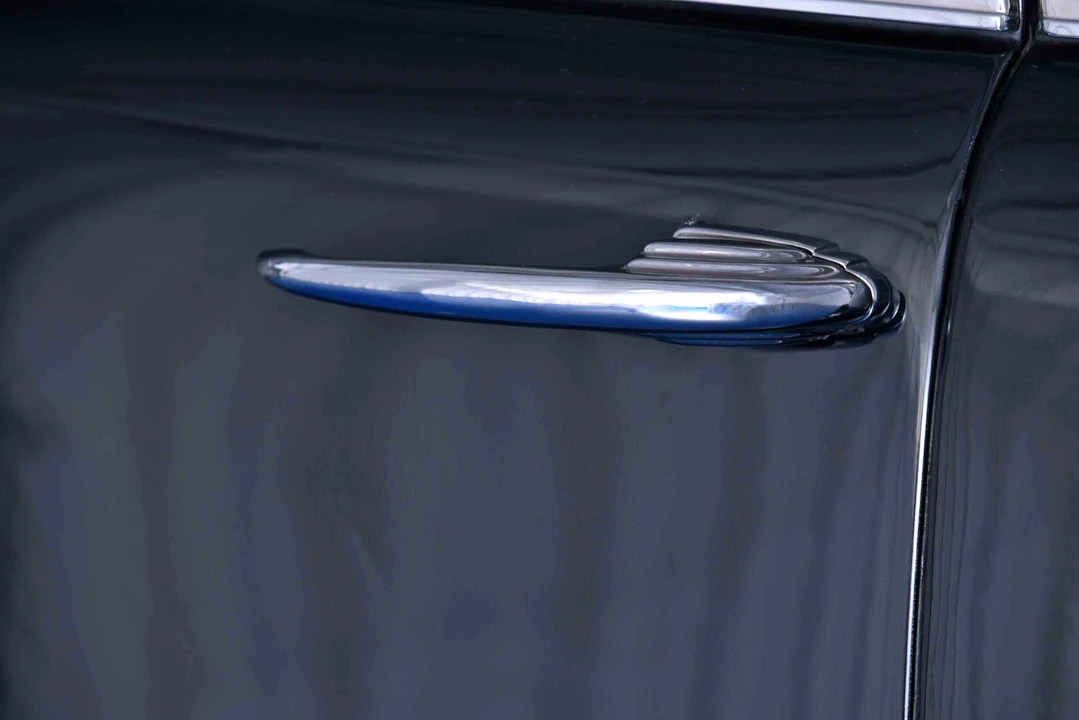 1947 Lincoln Zephyr - Image 24 of 31