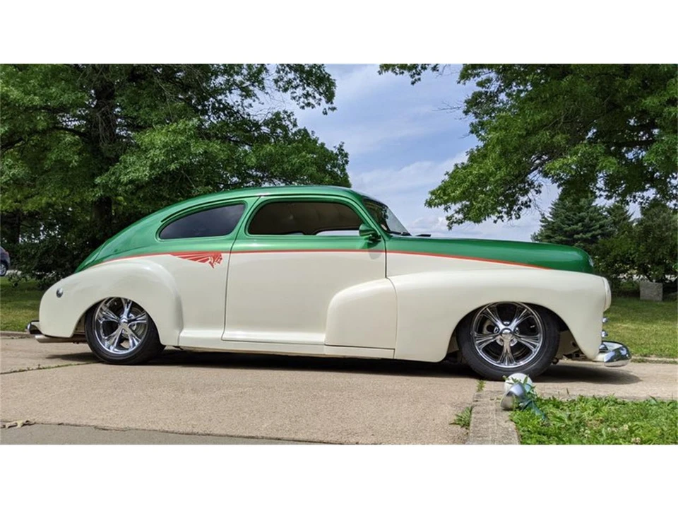 1947 Pontiac - Image 10 of 31