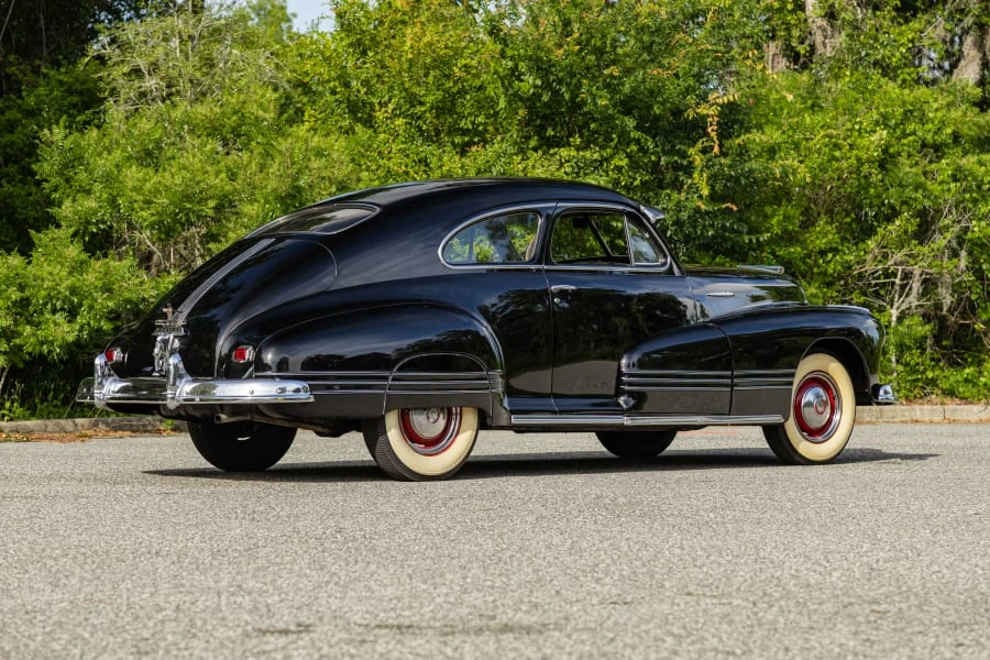 1947 Pontiac - Image 3 of 31
